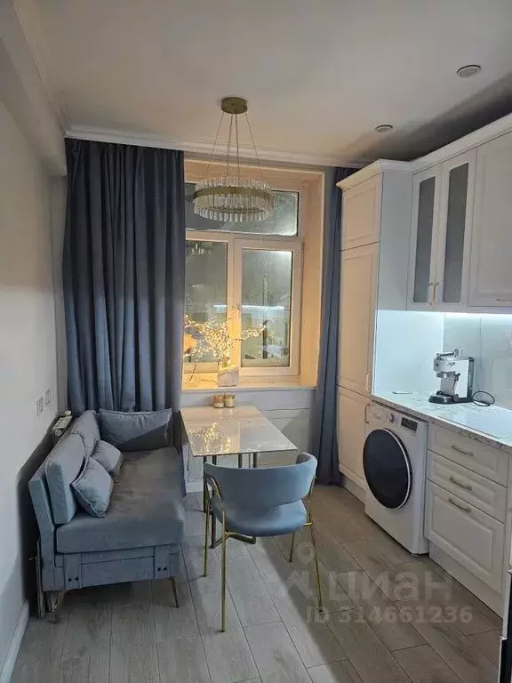 2-к кв. Мурманская область, Кировск просп. Ленина, 23А (62.0 м) - Фото 0