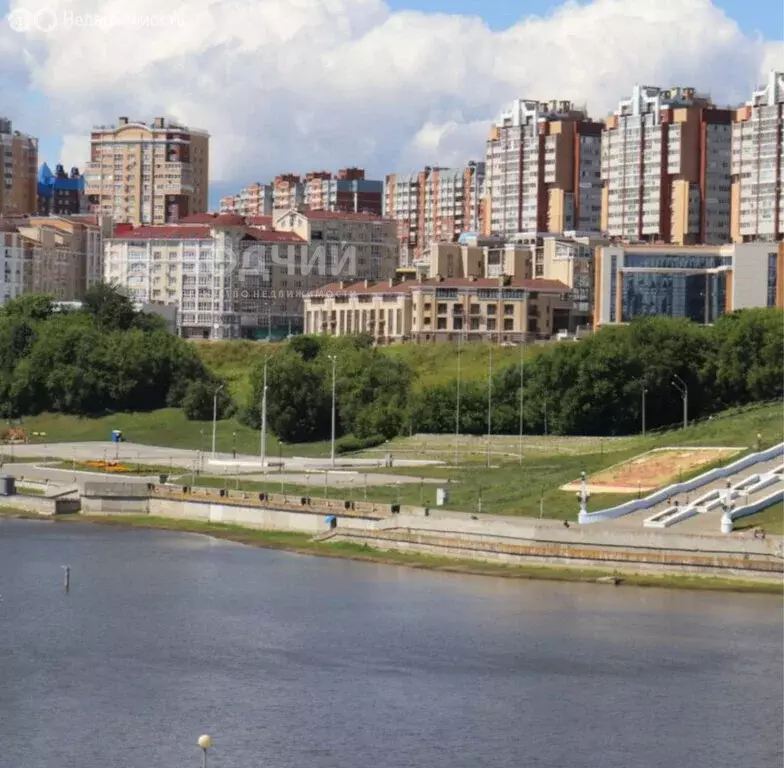 2-комнатная квартира: Чебоксары, улица Бориса Семёновича Маркова, 8к3 ... - Фото 0