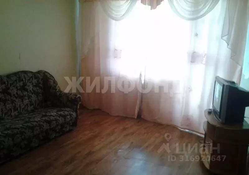 1-к кв. Новосибирская область, Новосибирск Троллейная ул., 26 (30.0 м) - Фото 1