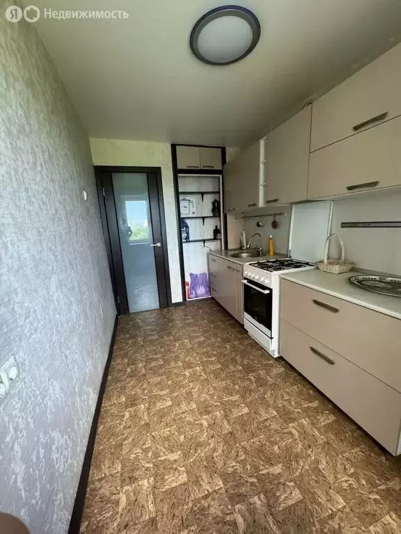 3-комнатная квартира: Краснодар, улица Трудовой Славы, 19к1 (61 м) - Фото 1