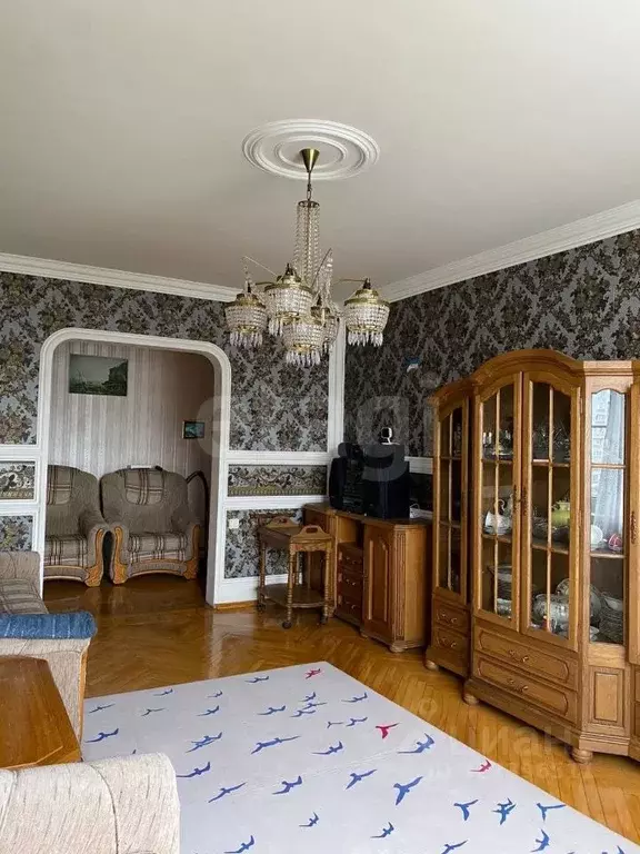 3-к кв. Северная Осетия, Владикавказ Кырджалийская ул., 13 (69.9 м) - Фото 1