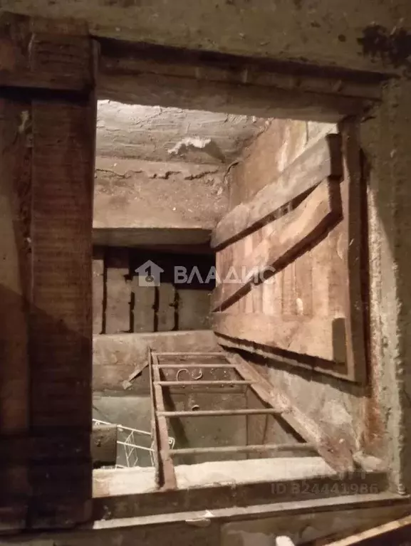 Гараж в Иркутская область, Ангарск 97-й кв-л,  (24 м) - Фото 2