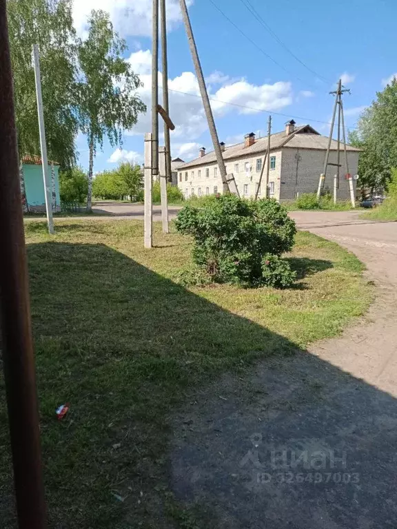 2-к кв. Кировская область, Котельничский район, пос. Комсомольский ул. ... - Фото 1