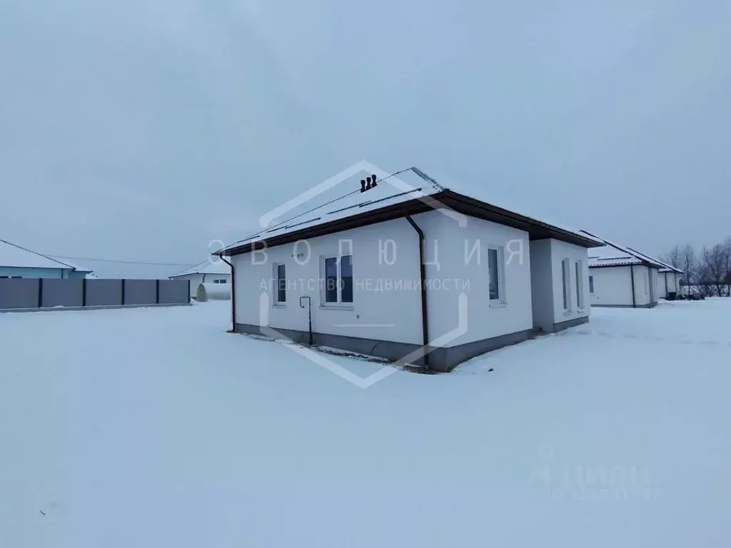 Дом в Калининградская область, Гурьевский муниципальный округ, пос. ... - Фото 2