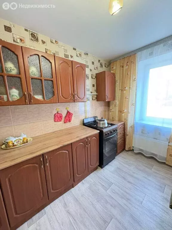 3-комнатная квартира: Стерлитамак, улица Артёма, 117 (64 м) - Фото 2