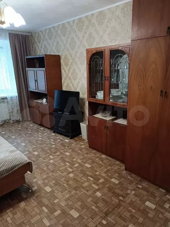 1-к. квартира, 33 м, 1/9 эт. - Фото 1