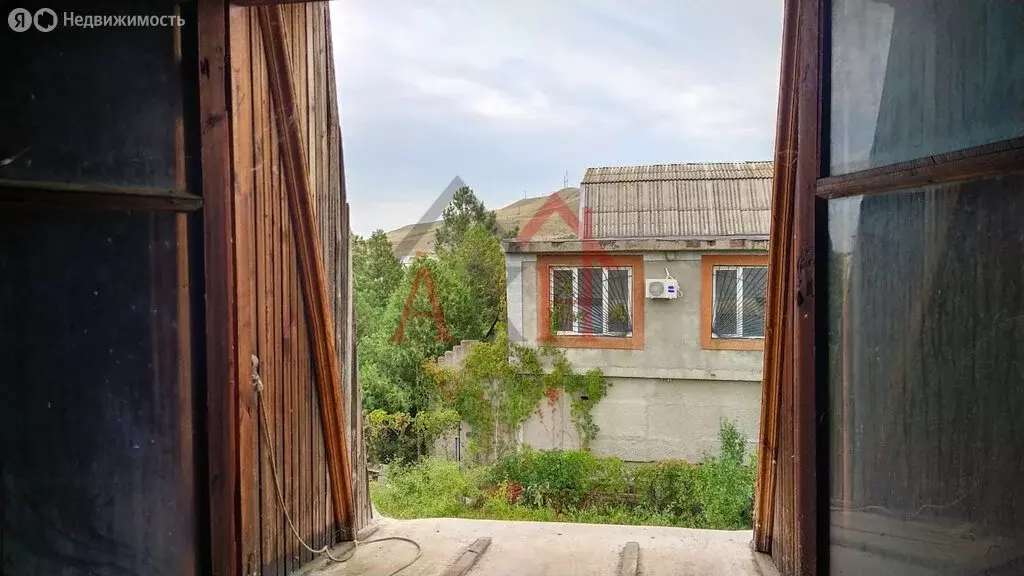 Дом в посёлок городского типа Орджоникидзе, СНТ Волна, улица 5-я ... - Фото 1
