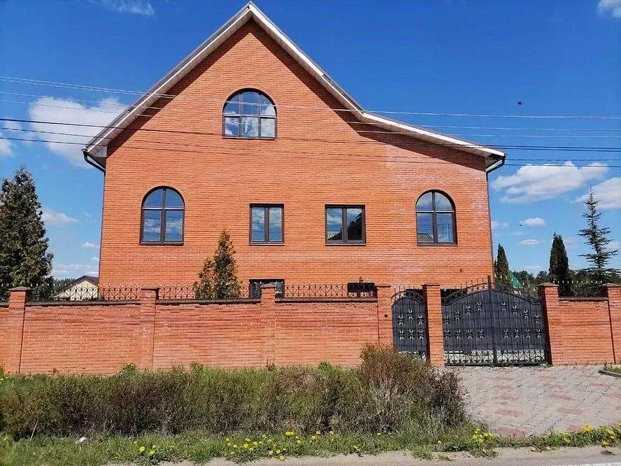 Коттедж в Московская область, Щелково городской округ, д. Огуднево ул. ... - Фото 0