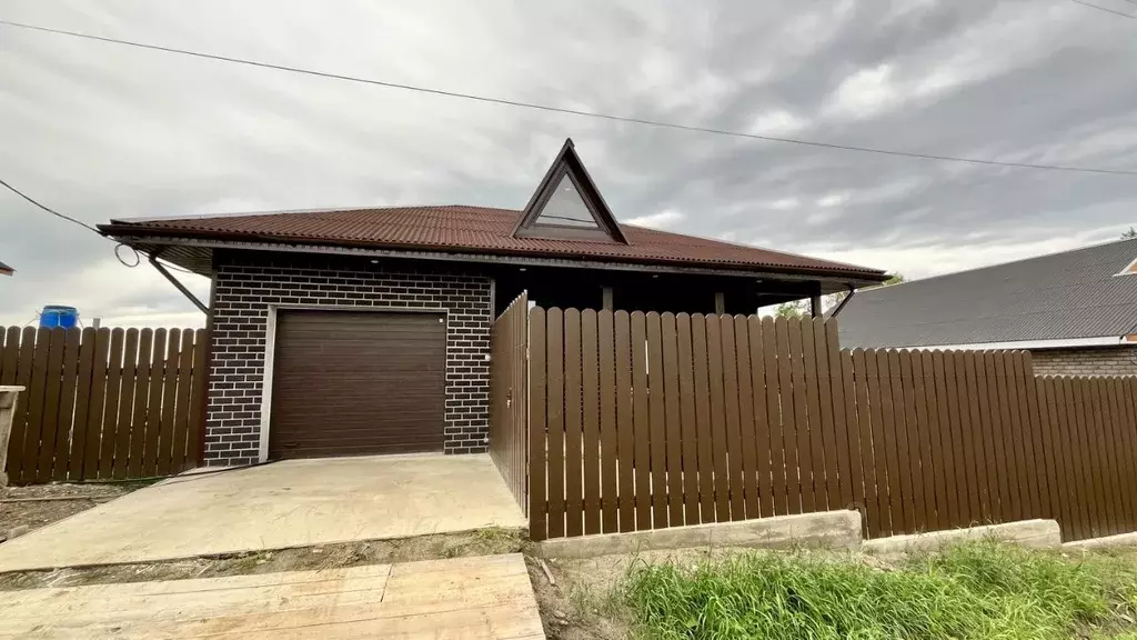 Дом в Иркутская область, Иркутский муниципальный округ, с. Мамоны ул. ... - Фото 1