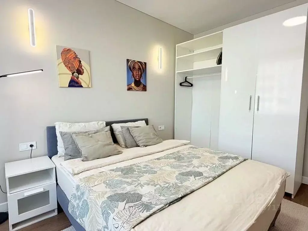 2-к кв. Свердловская область, Екатеринбург ул. Радищева, 41 (58.0 м) - Фото 0