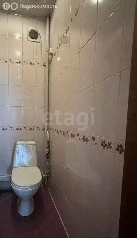 3-комнатная квартира: Омск, улица Крупской, 38 (61 м) - Фото 1
