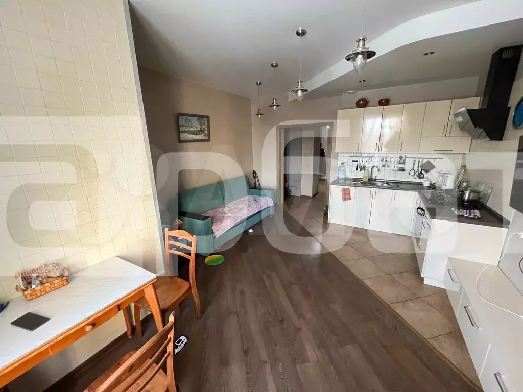 2-к. квартира, 82 м, 3/9 эт. - Фото 1