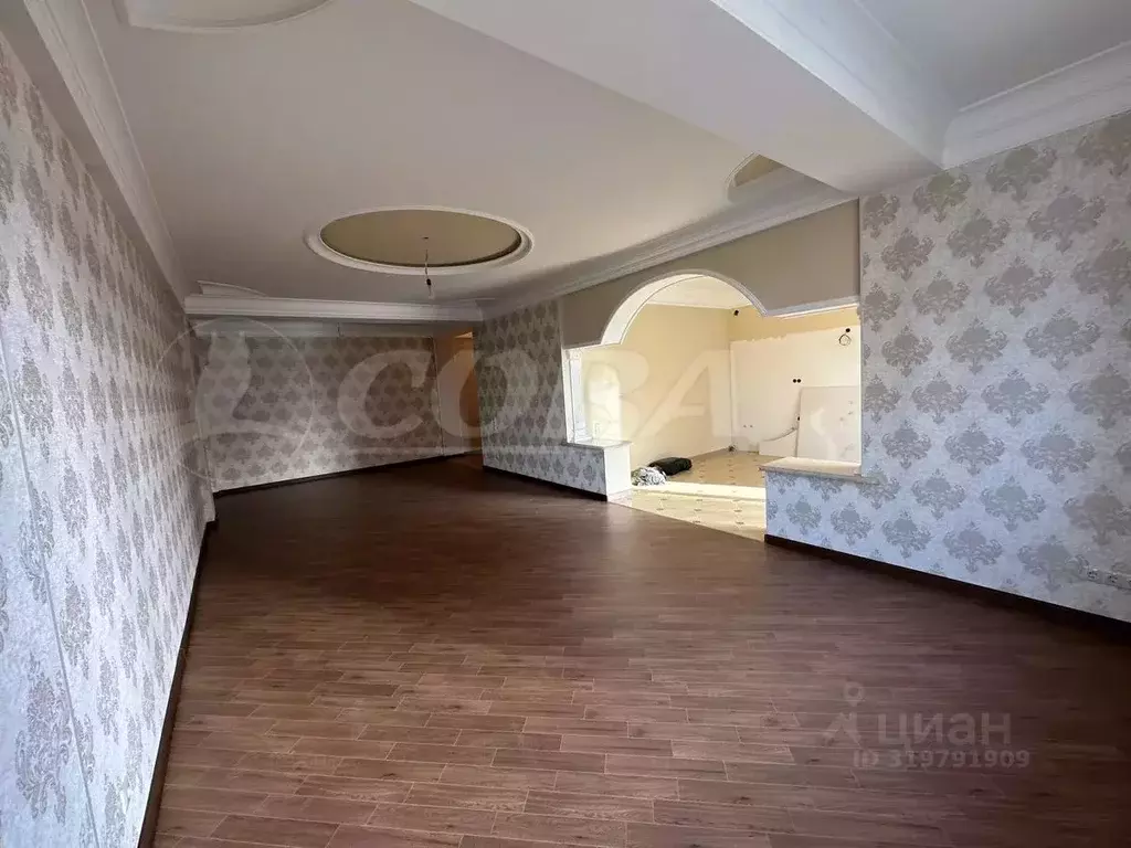 3-к кв. Дагестан, Махачкала ул. Ирчи Казака, 53Гк2 (140.0 м) - Фото 1