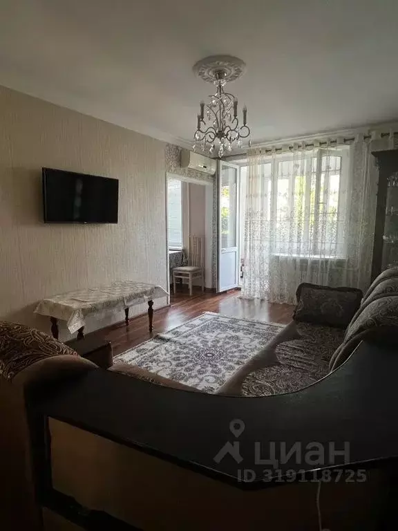 2-к кв. Дагестан, Каспийск ул. Ленина, 11 (40.0 м) - Фото 1