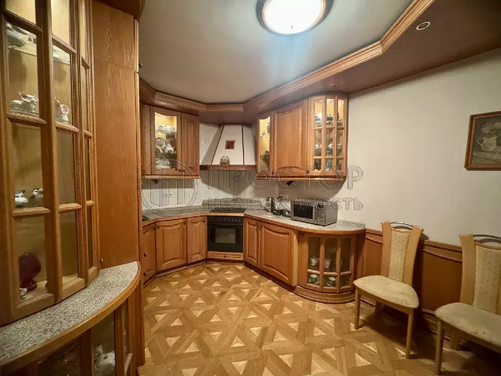 Продается 3-комнатная квартира - Фото 1