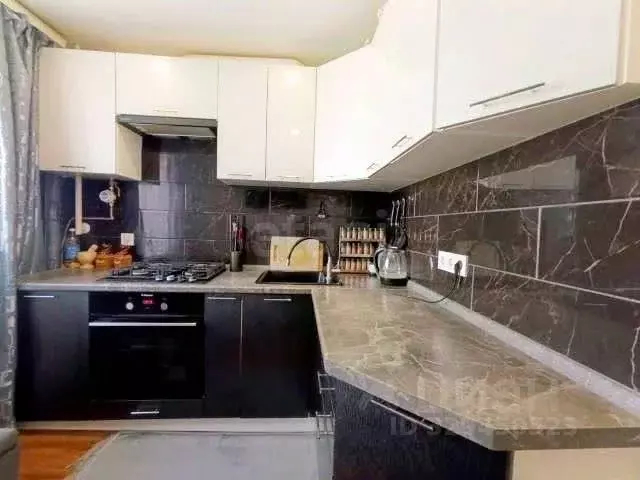 2-к кв. Нижегородская область, Навашино ул. Кирова, 60 (42.9 м) - Фото 1