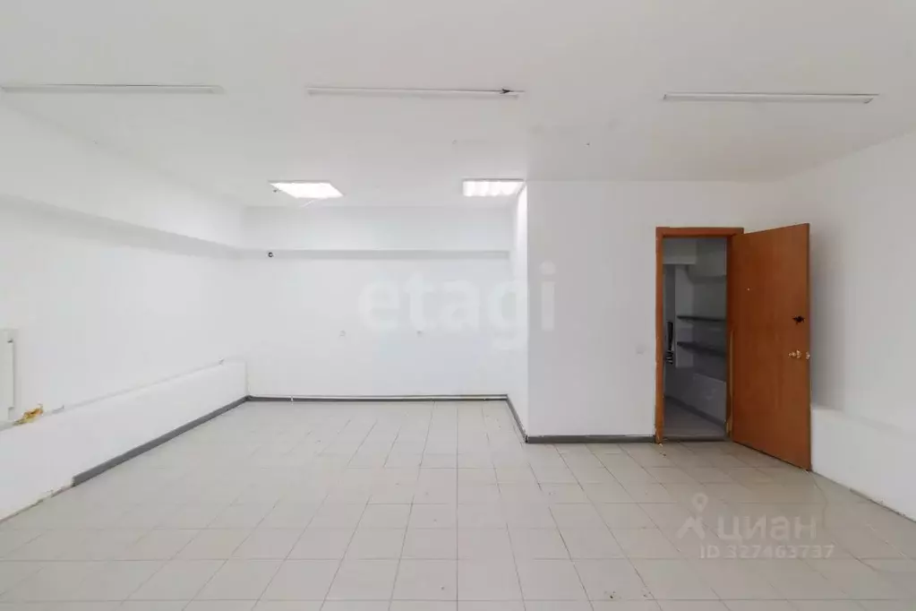 Помещение свободного назначения в Тюменская область, Тюмень Широтная ... - Фото 2