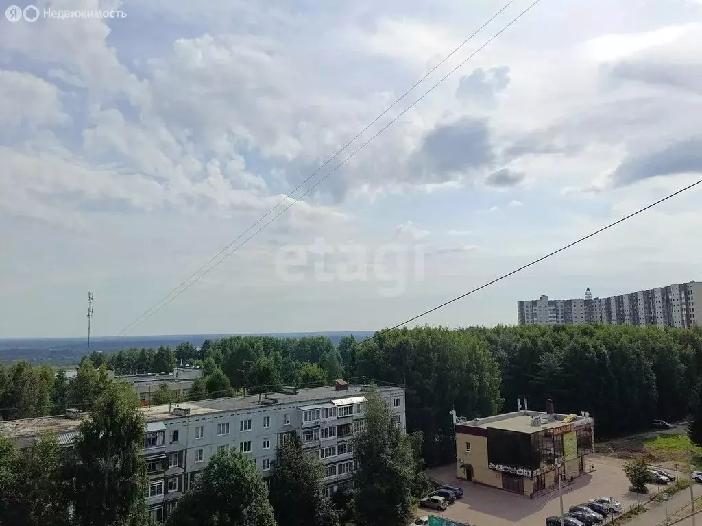 3-комнатная квартира: Сыктывкар, Тентюковская улица, 131 (71.7 м) - Фото 2