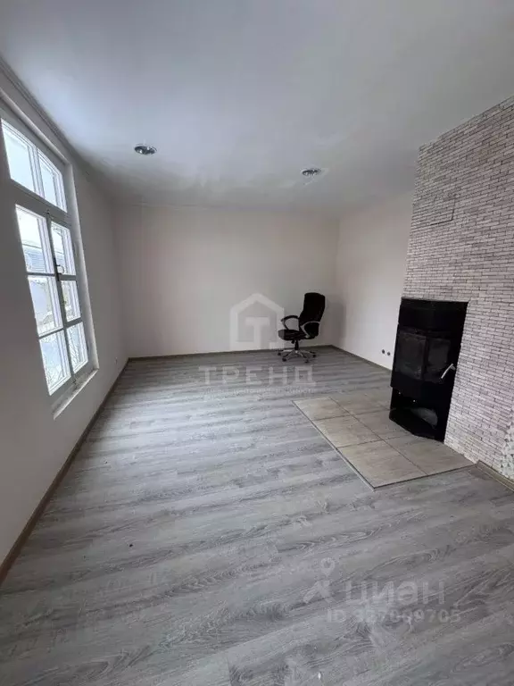 Дом в Ленинградская область, Ломоносовский район, Пениковское с/пос, ... - Фото 1