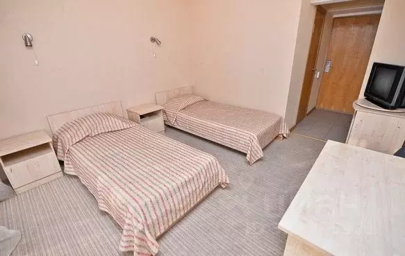 Комната Оренбургская область, Оренбургский район, с. Нежинка ул. Ясная ... - Фото 1