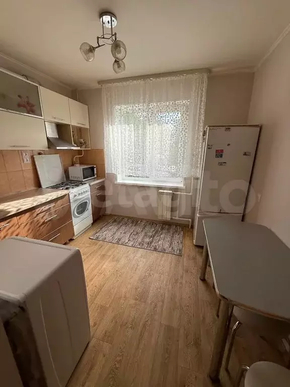 2-к. квартира, 50 м, 1/9 эт. - Фото 1