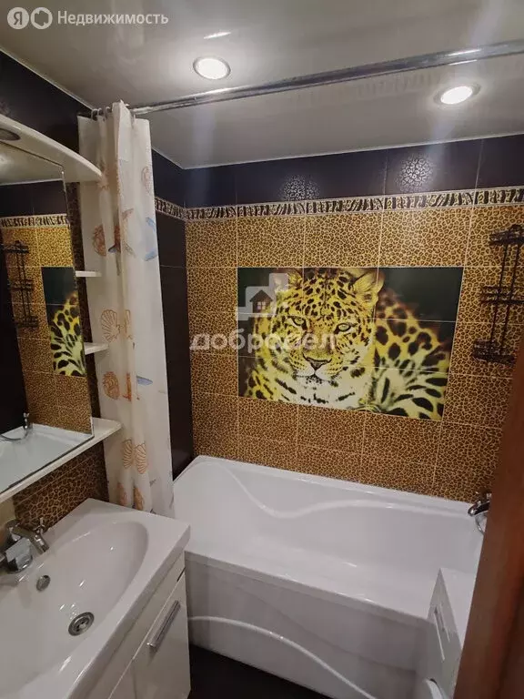 2-комнатная квартира: Екатеринбург, Сибирский тракт, 33А (47.5 м) - Фото 2