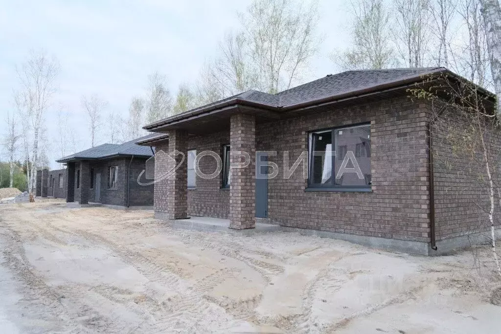 Дом в Тюменская область, Тюменский муниципальный округ, Боровский пгт ... - Фото 2