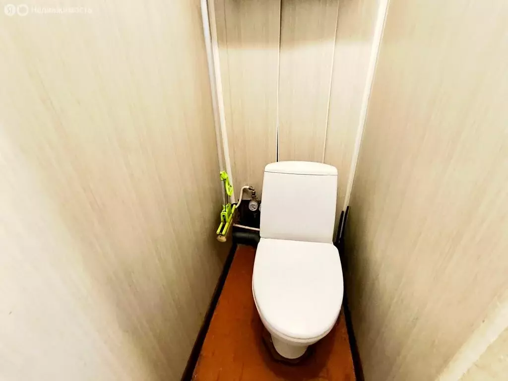 2-комнатная квартира: Лужский район, городской посёлок Толмачёво, ... - Фото 1