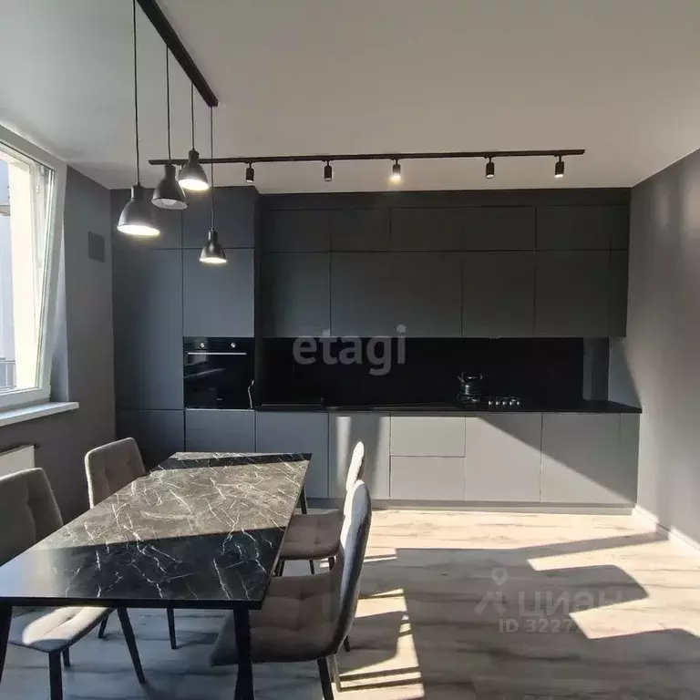 2-к кв. Калининградская область, Гурьевский муниципальный округ, пос. ... - Фото 1