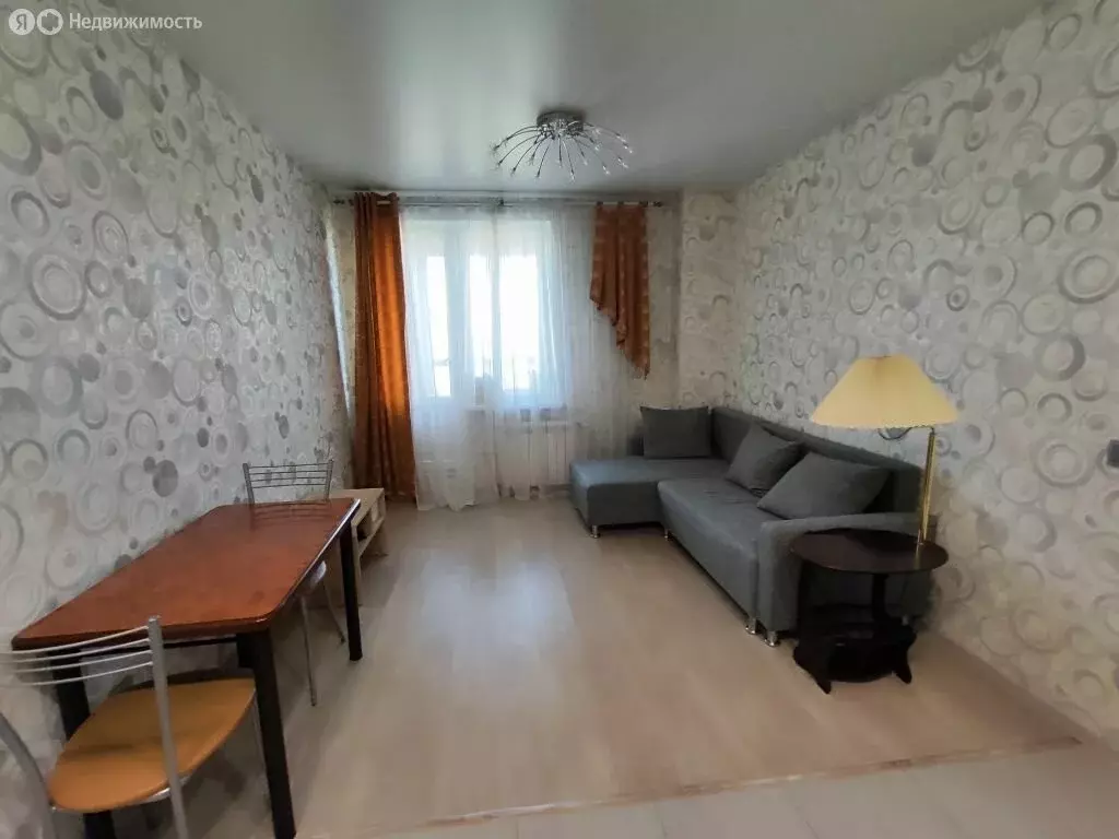2-комнатная квартира: Нижний Новгород, улица Надежды Сусловой, 22Б ... - Фото 1