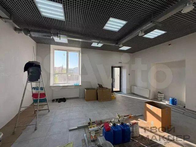 Офис с новым ремонтом и отдельным входом - Фото 0