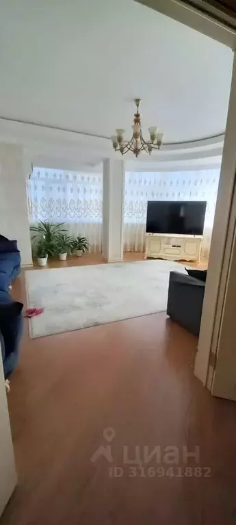 2-к кв. Дагестан, Махачкала ул. Малыгина, 35к1 (91.0 м) - Фото 0