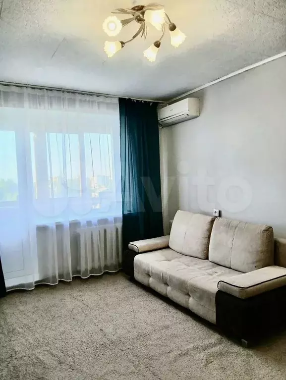 1-к. квартира, 38 м, 9/9 эт. - Фото 0