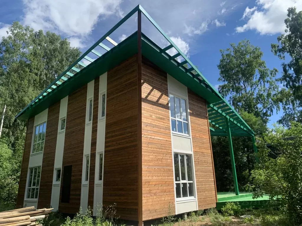 Коттедж в Ленинградская область, Всеволожский район, Куйвозовское ... - Фото 1