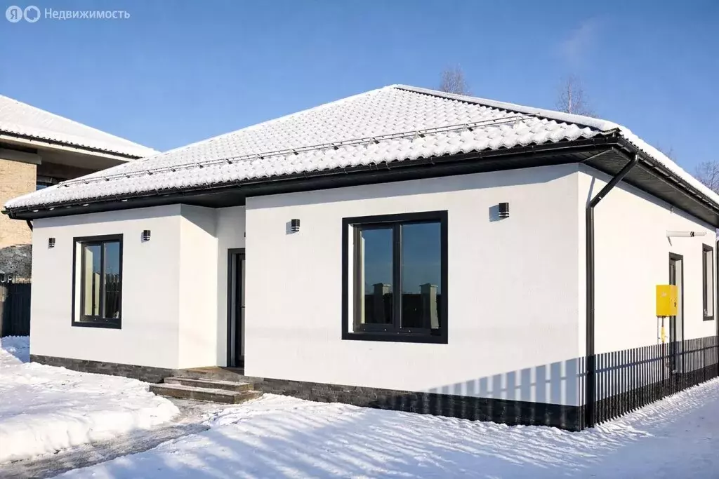 Дом в Пензенский район, Воскресеновский сельсовет (142 м) - Фото 1