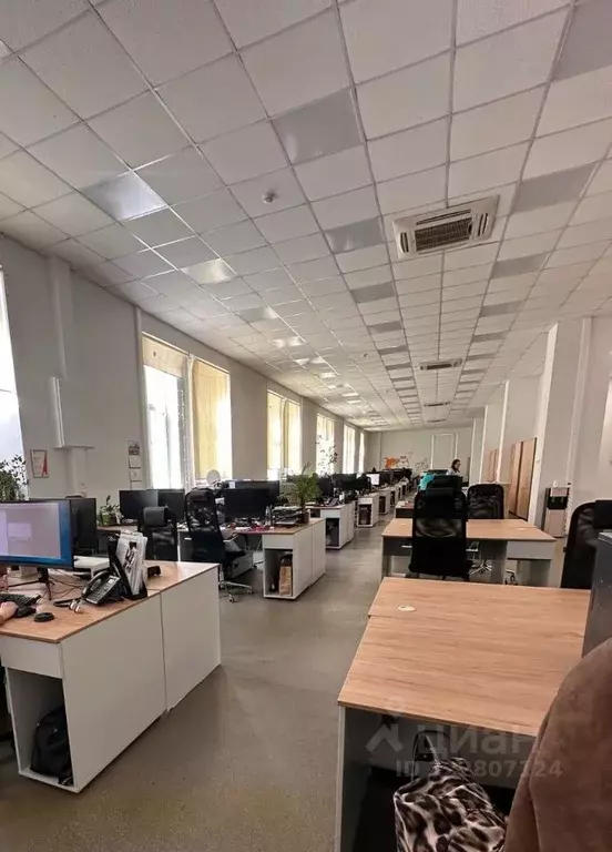 Помещение свободного назначения в Татарстан, Казань ул. Сибирский ... - Фото 2