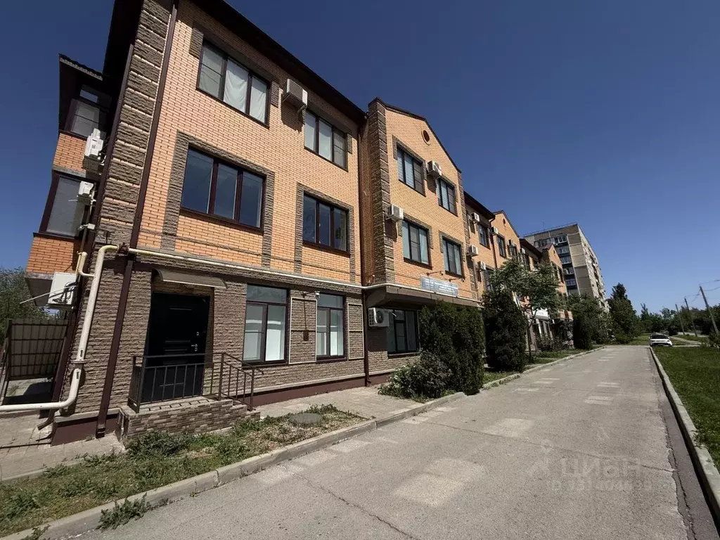 2-к кв. Ростовская область, Волгодонск Молодежная ул., 1В (63.0 м) - Фото 1