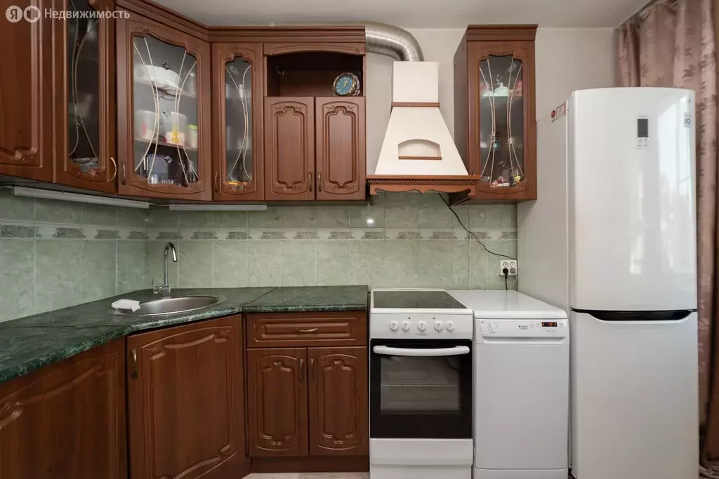 2-комнатная квартира: Иркутск, улица Шмидта, 40 (61.9 м) - Фото 0