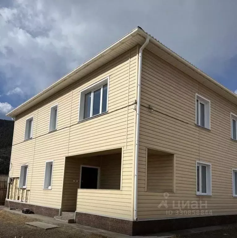 Дом в Иркутская область, Ольхонский район, пос. Бугульдейка ... - Фото 1
