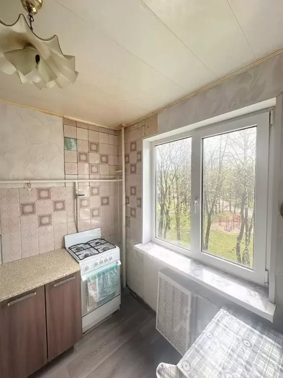 3-к кв. Псковская область, Псков Народная ул., 51 (56.5 м) - Фото 1