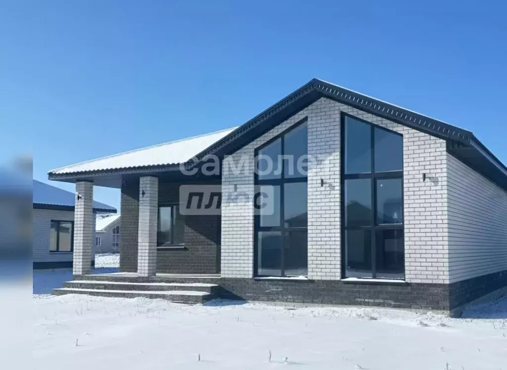 Дом в Алтайский край, Первомайский район, с. Фирсово ул. Буковая, 25 ... - Фото 1