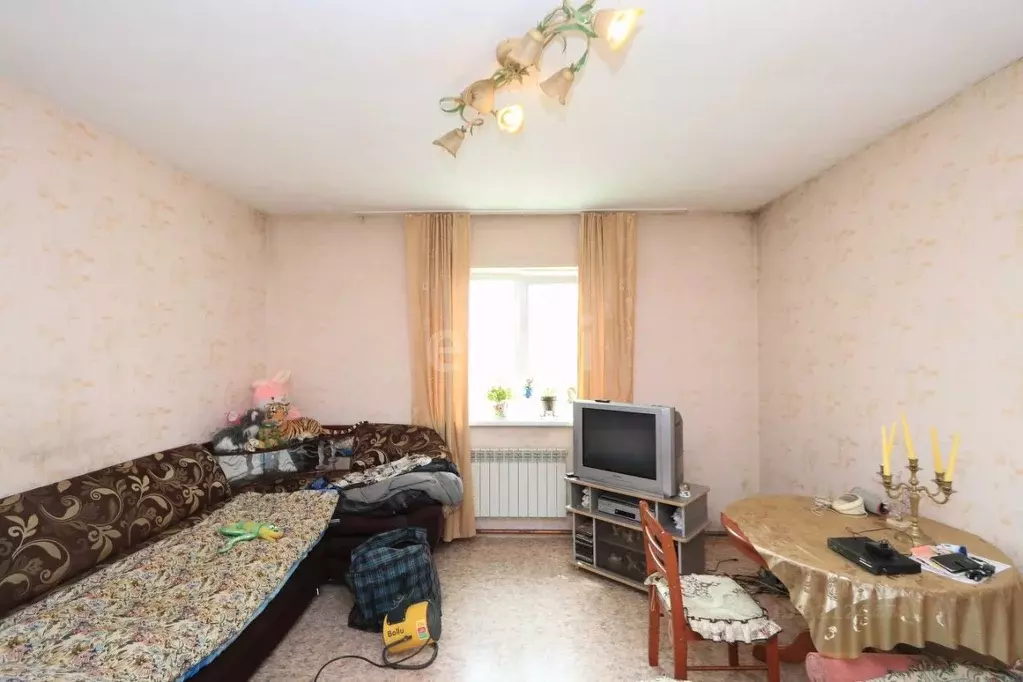 Дом в Иркутская область, Иркутский муниципальный округ, с. Хомутово ... - Фото 1