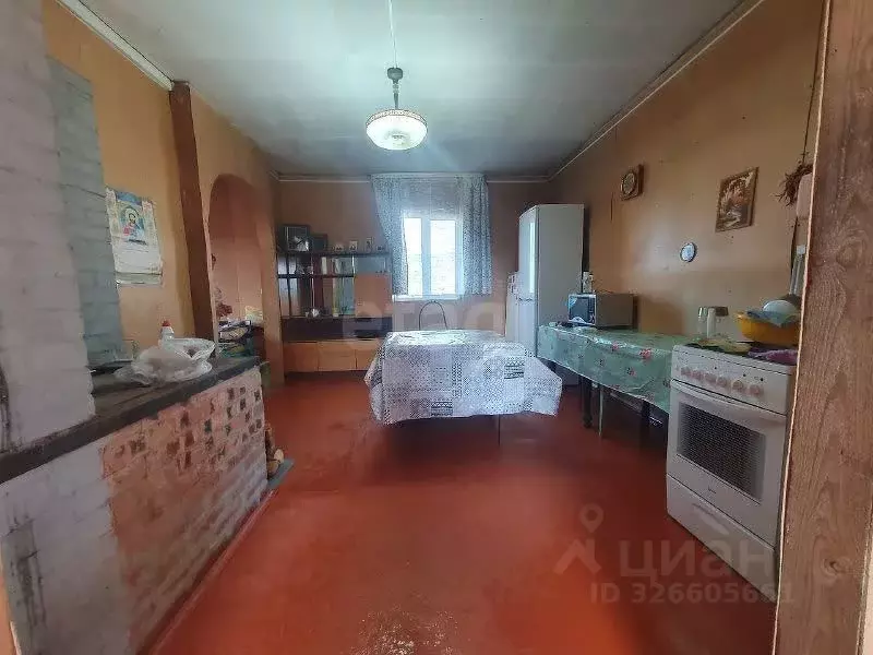 Дом в Бурятия, Иволгинский район, Сотниковское с/пос, с. Сотниково ул. ... - Фото 2