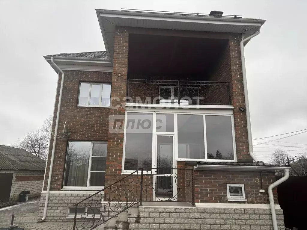 Коттедж в Курская область, Курск Октябрьская ул., 100 (251 м) - Фото 2