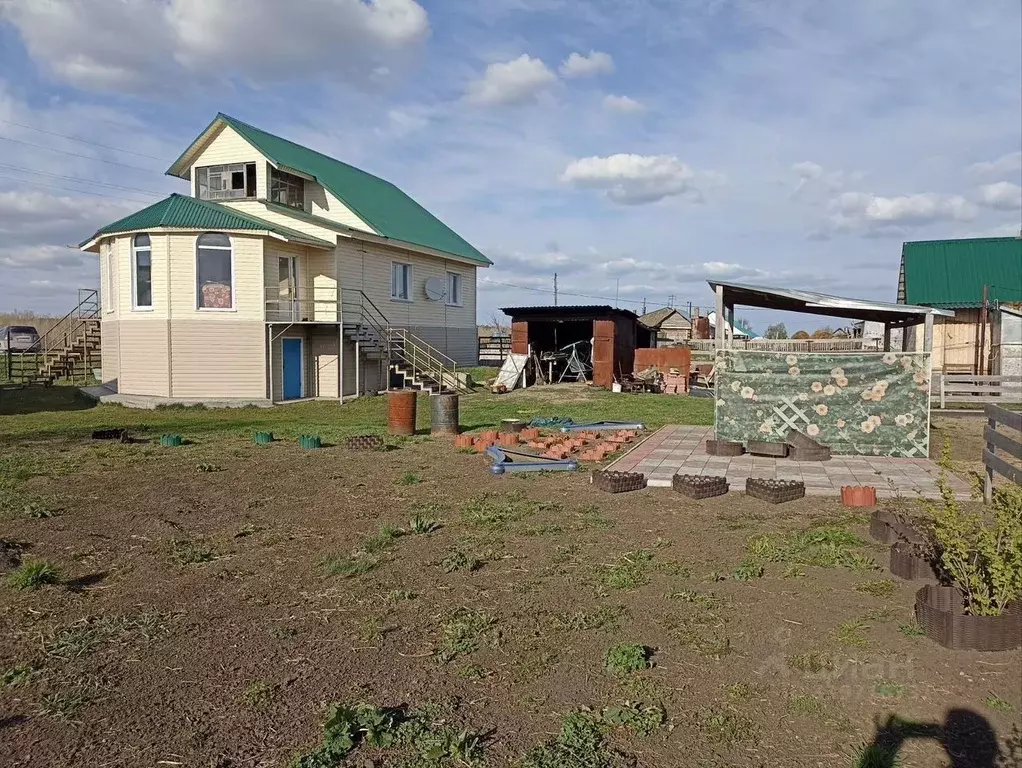 Дом в Новосибирская область, Искитимский район, Чернореченский ... - Фото 1