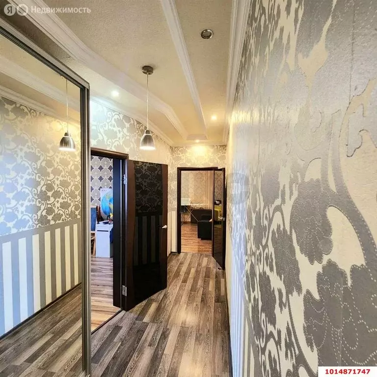 3-комнатная квартира: Яблоновский, улица Гагарина, 155к1 (88 м) - Фото 0