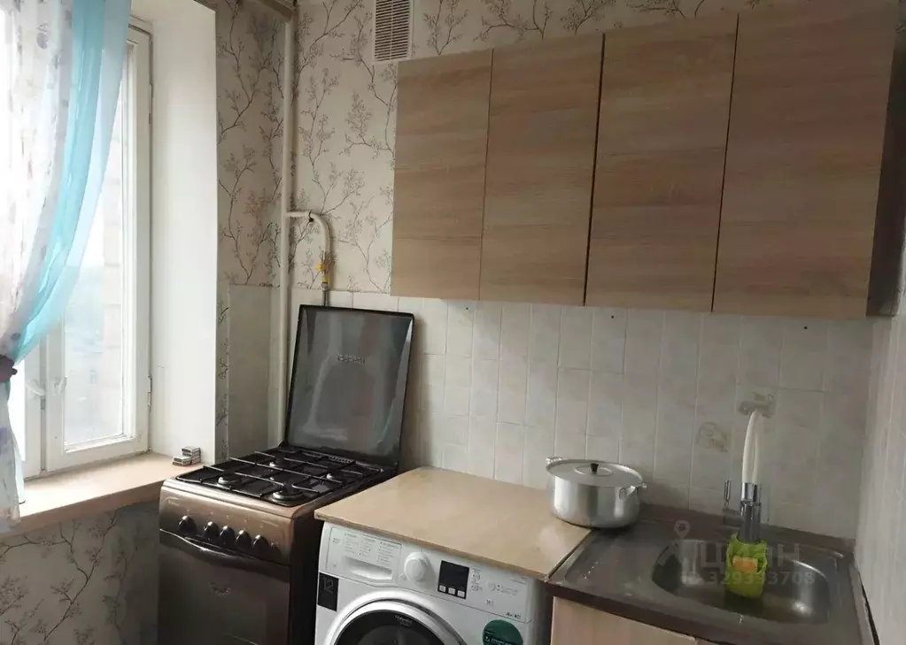 2-к кв. Московская область, Лобня ул. Ленина, 10 (47.0 м) - Фото 2