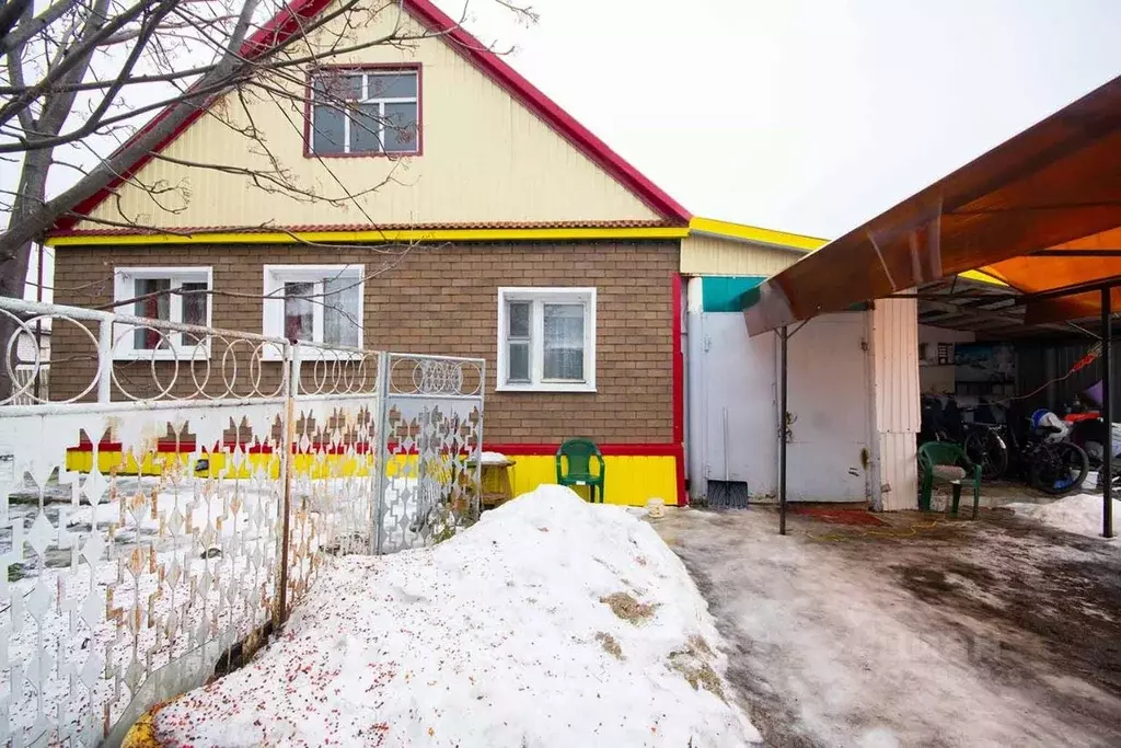 Дом в Ульяновская область, Ульяновск городской округ, с. Карлинское ... - Фото 1