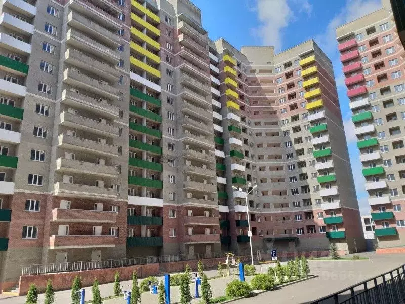 2-к кв. Ставропольский край, Ставрополь ул. Доваторцев, 90/3 (70.0 м) - Фото 0