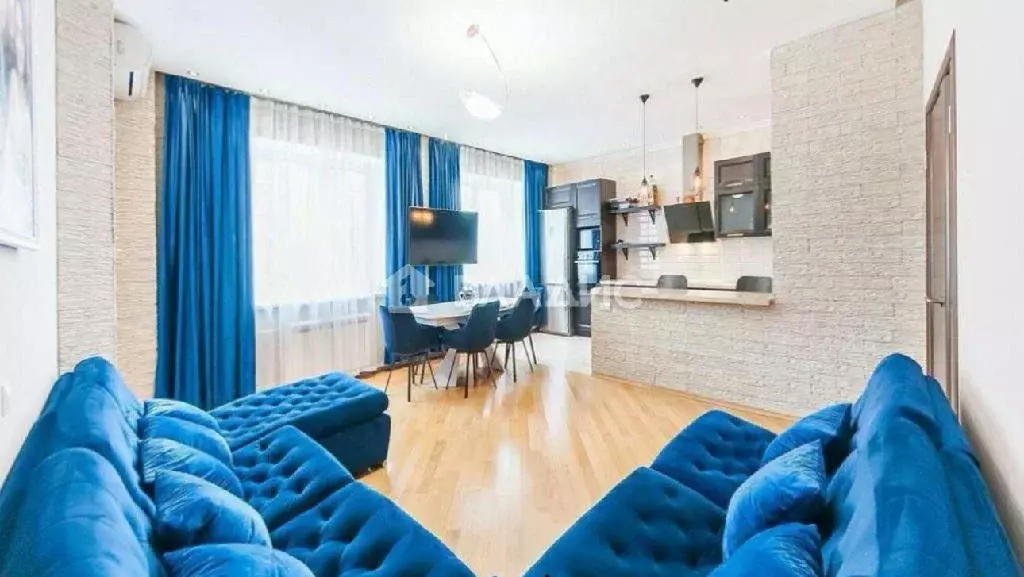 Продается 4-комнатная квартира - Фото 2